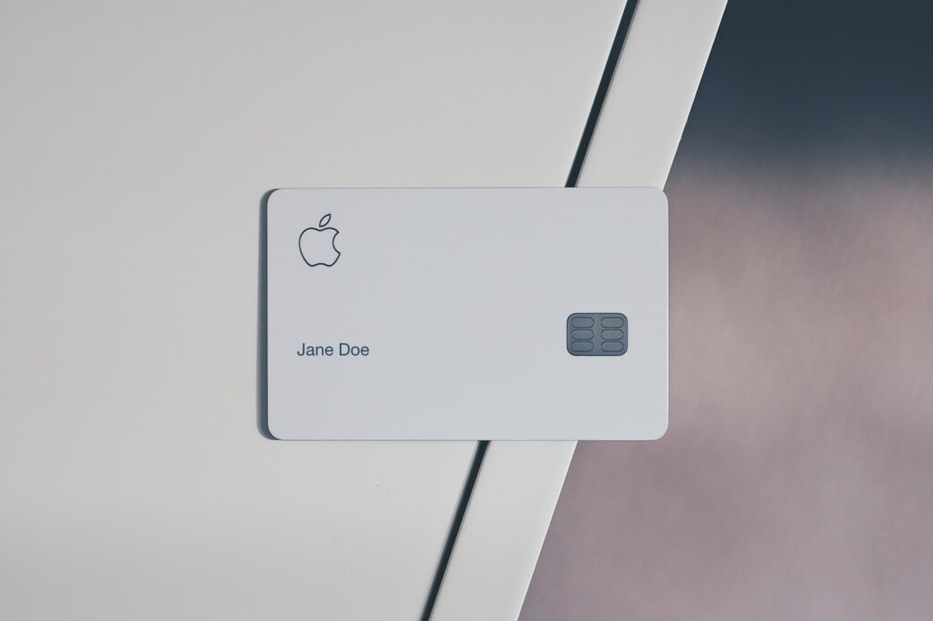 White apple card
